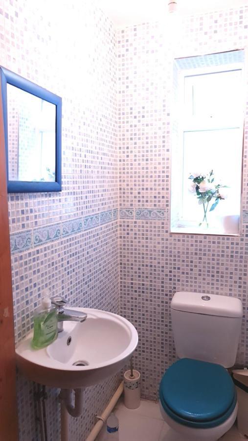 Stayeasy B&B In Trendy Heart Of Лондон Экстерьер фото